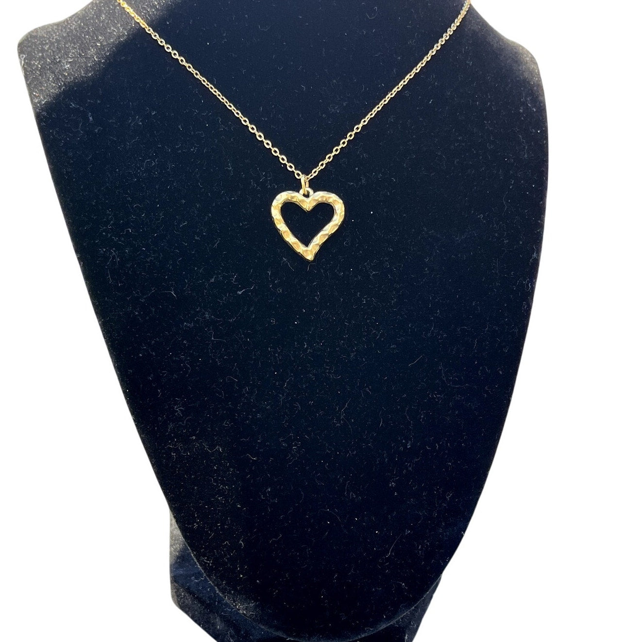 Gold Ripple Heart Necklace