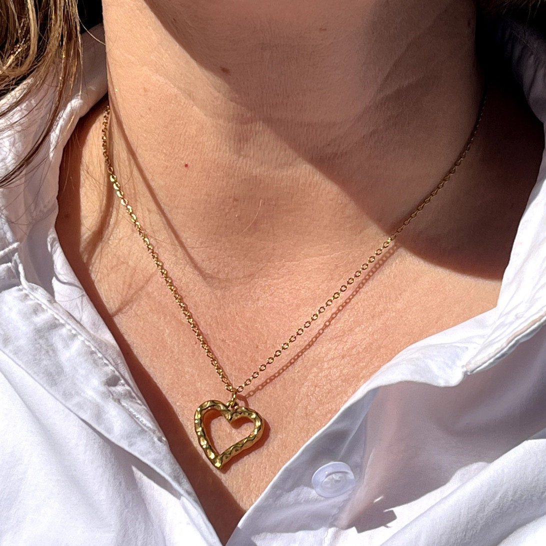 Gold Ripple Heart Necklace