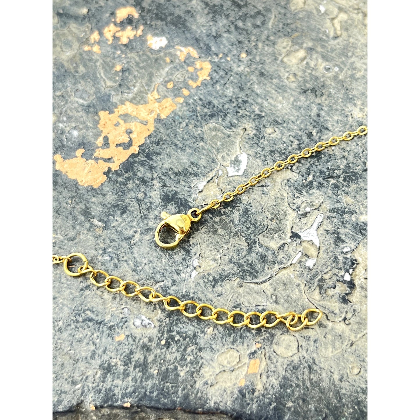 Gold Ripple Heart Necklace