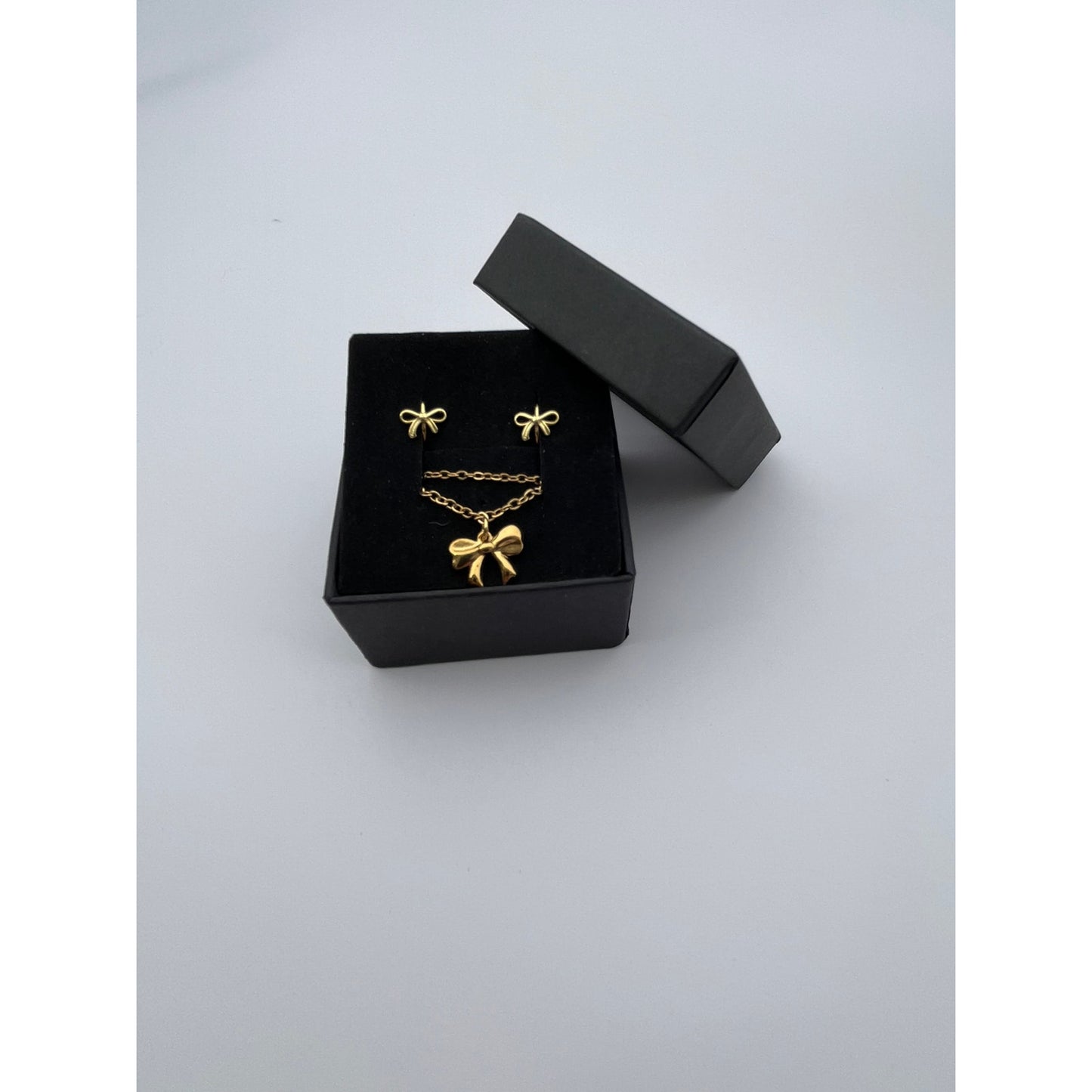 Gold Bow Earrings & Bracelet